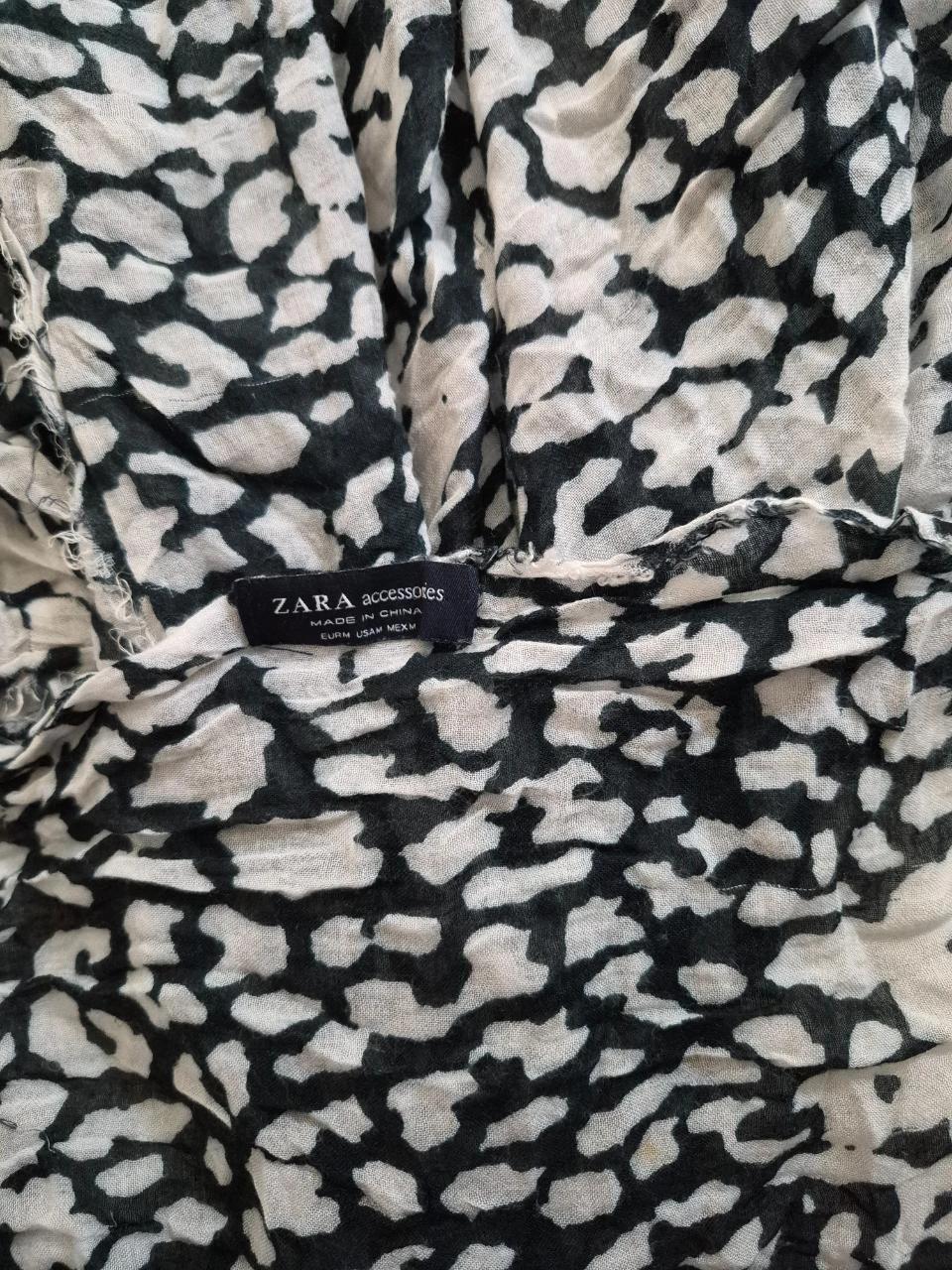 Pañuelo Zara - Muy buen estado – photo 3